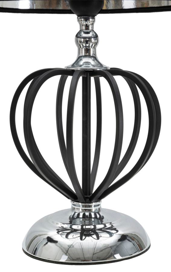 Dettaglio della base a bulbo e del piattello cromato della DARKY SILVER argentata #dimensione_H44,5 cm