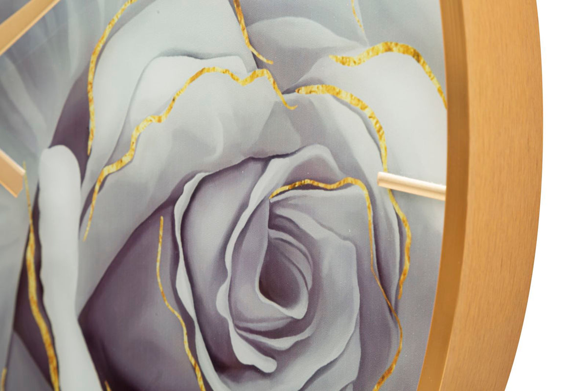Primo piano dell'orologio GLASS ROSE oro con rosa grigia e viola e parte della cornice dorata #dimensione_Ø60 cm