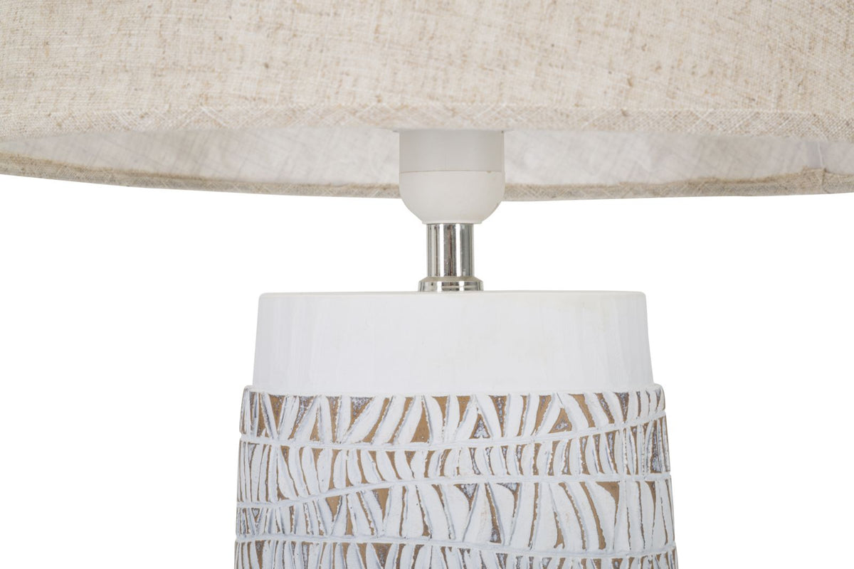 lampada_da_tavolo_in_resina_con_intarsi_geometrici_e_paralume__nairobi
