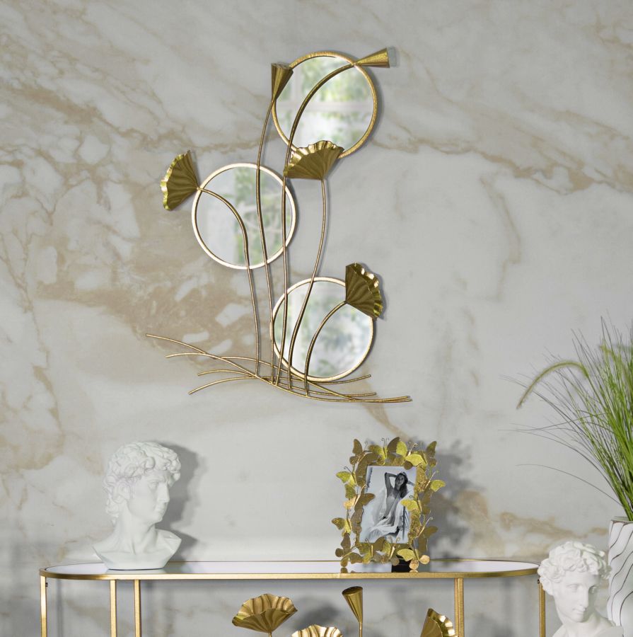 specchio_da_parete_con_tre_cerchi_rotondi_e_cornice_dorata__triple_flow