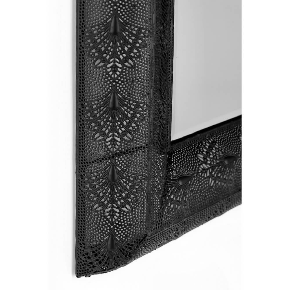 Specchio da Parete con Cornice in Metallo Traforato Nero 70x90 - PARKER