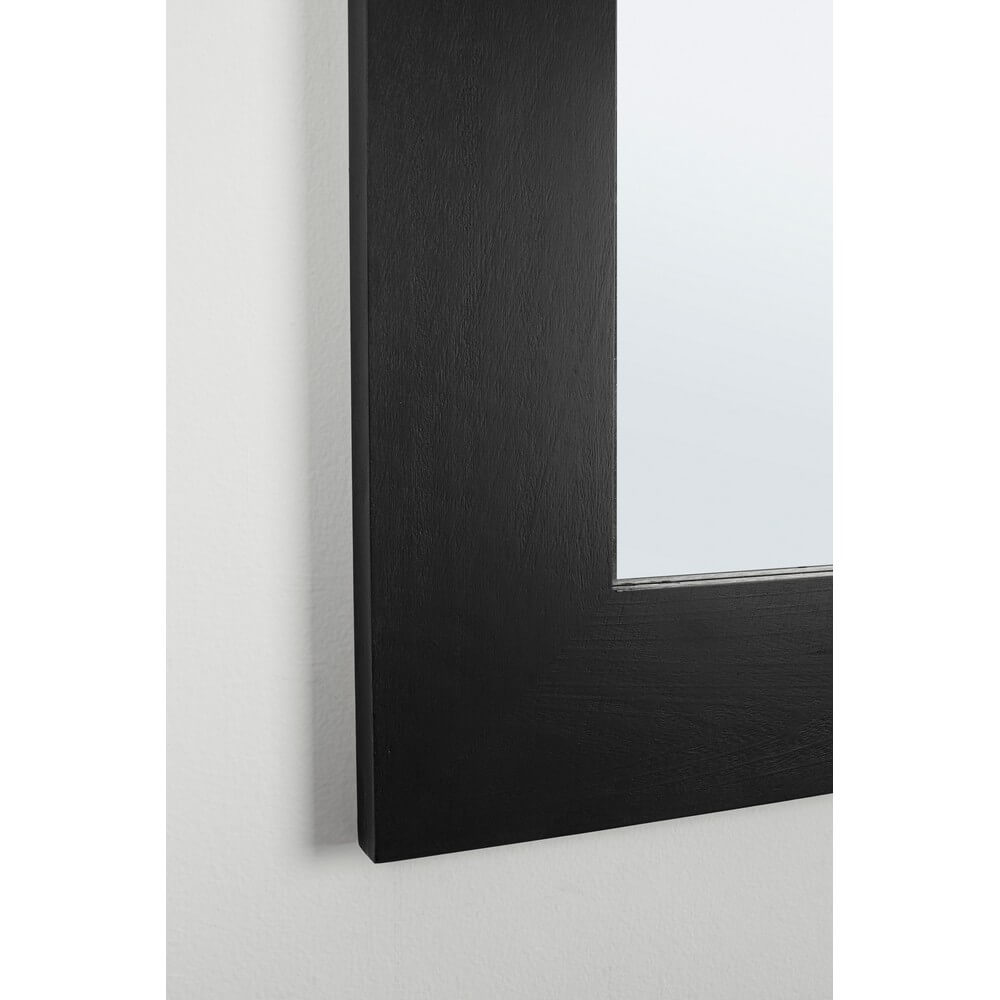 #colore_Nero