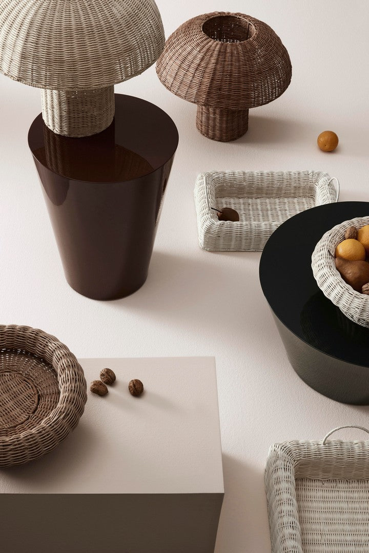 Set di 2 Vassoi Decorativi Rettangolari in Rattan Intrecciato con Manici - IRELE