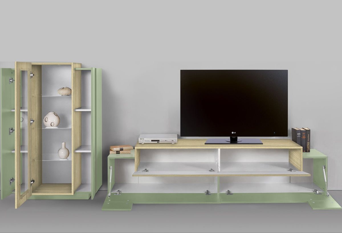 Render CELESTIA verde salvia con vetrina aperta a sinistra e mobile basso effetto legno a destra #colore_Verde