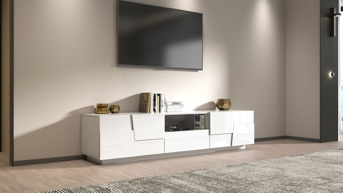 Porta TV INFINITY bianco lucido a parete con quattro ante e tappeto grigio #colore_Bianco Lucido