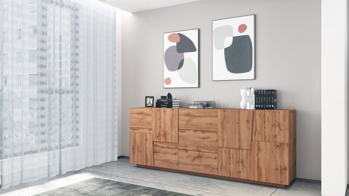 Credenza INFINITY rovere in soggiorno moderno, con venature marcate e quadri alla parete #colore_Rovere