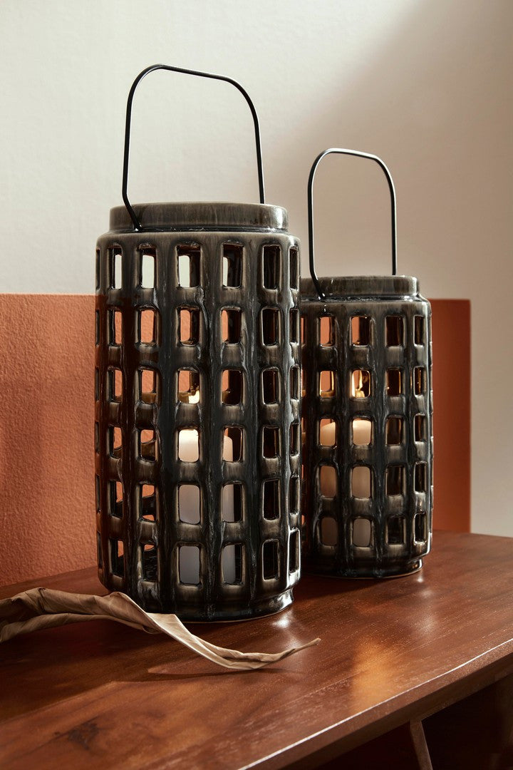 Portacandela in Ceramica Smaltata Traforata con Manico in Metallo - DARREH