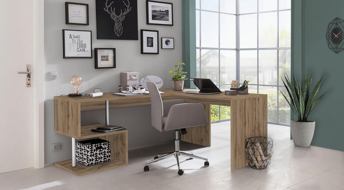 Scrivania HERMES rovere in ufficio con lampada, portatile e sedia girevole grigia #colore_Rovere