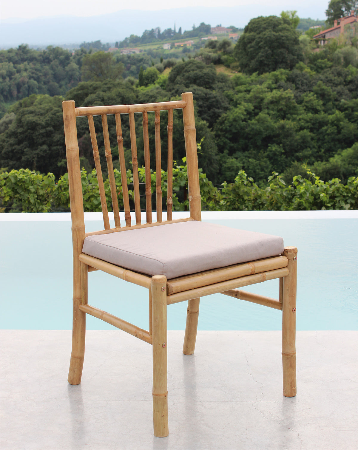 sedia_da_giardino_in_bamboo__libre