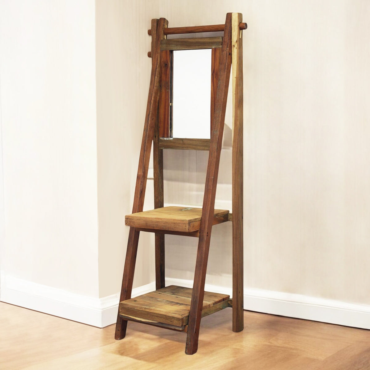 mobile_in_legno_per_ingresso__aphia