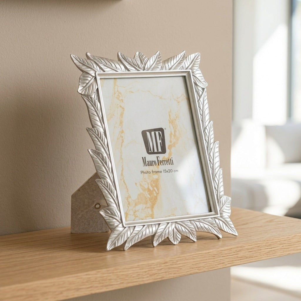 Cornice portafoto in argento per foto 15x20 cm - LEAVY