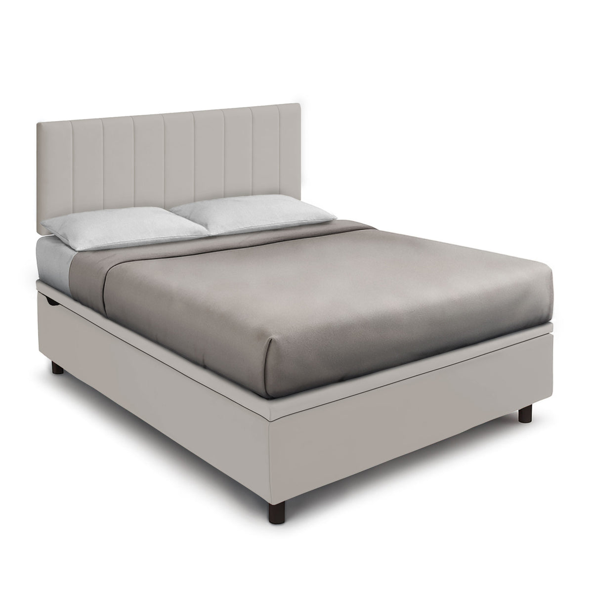 Letto BOXMAX tortora con testata alta a canali verticali e cuscini appoggiati, vista tre quarti #colore_Tortora