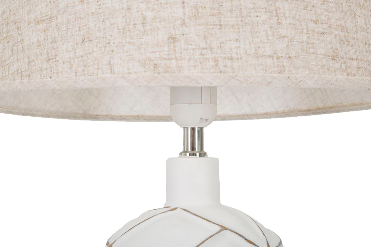lampada_da_tavolo_in_resina_con_decorazioni_geometriche_in_rilievo__lines