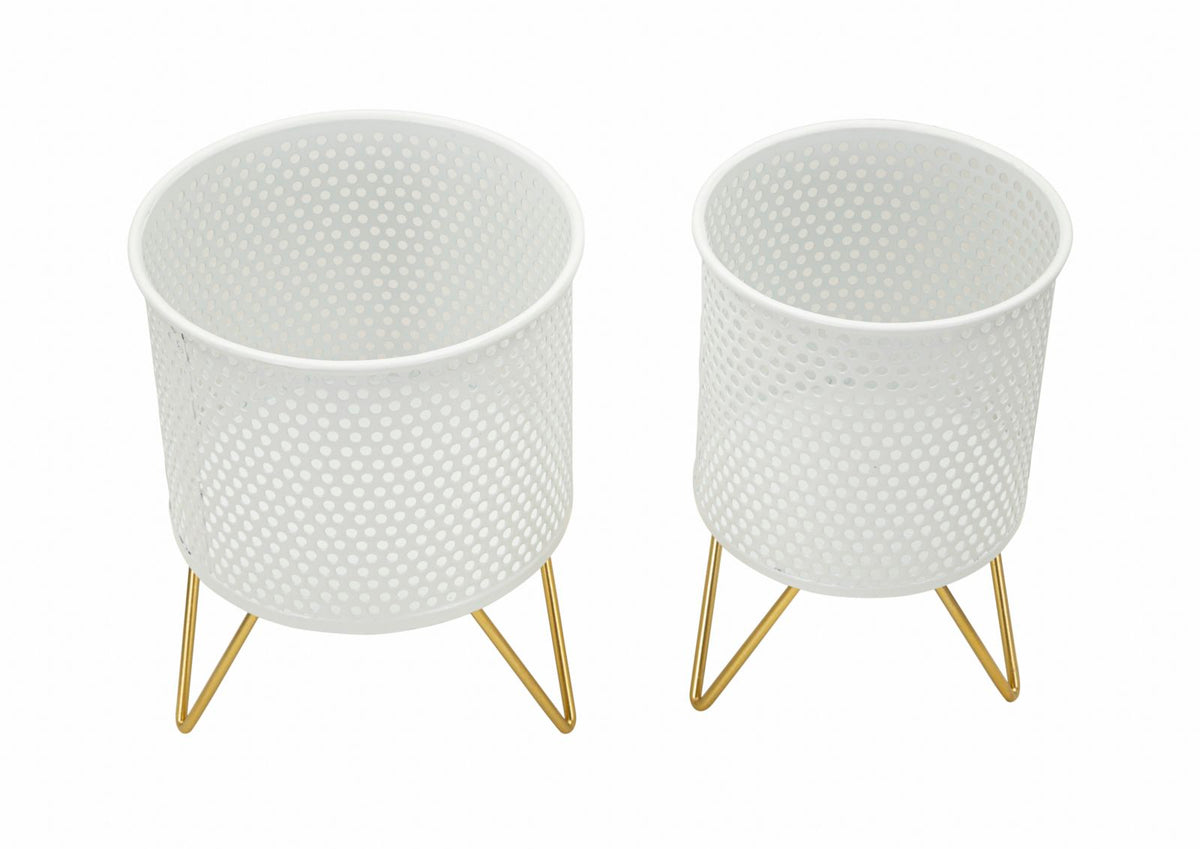 coppia_portavasi_in_metallo_bianco_con_intagli_e_supporto_dorato__gaspyoppia