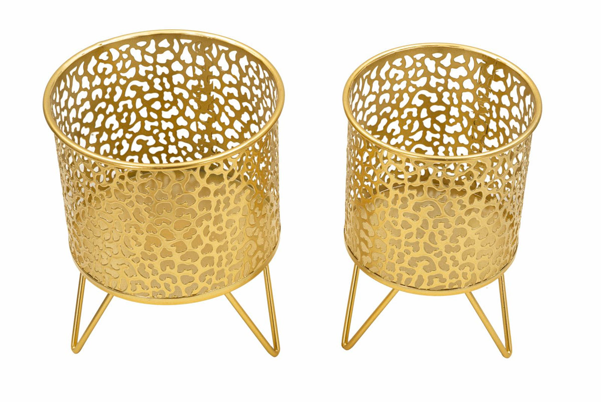 coppia_di_portavasi_in_metallo_dorato_con_intagli_decorativi__pinyoppia