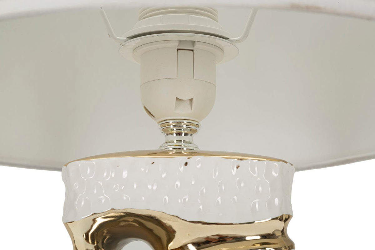 lampada_da_tavolo_in_ceramica_bianca_e_dorata_con_paralume__florida