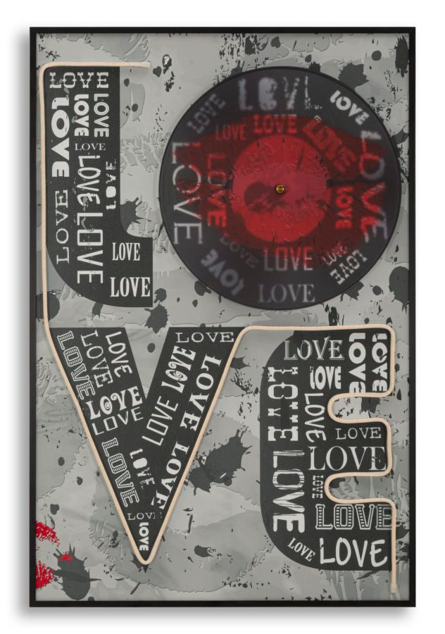 quadro_su_tela_con_stampa_love_led_e_applicazione_3d_acrilico_60x90__love