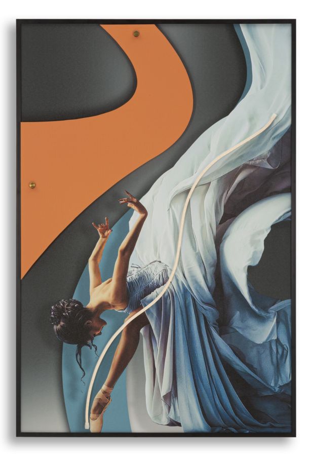 stampa_su_tela_con_led_e_applicazione_3d_acrilica_ballerina_60x90_cm__dancer