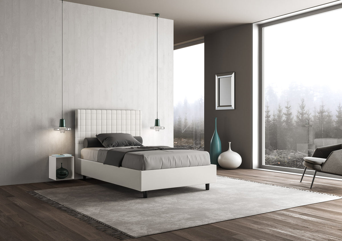 #colore_Bianco