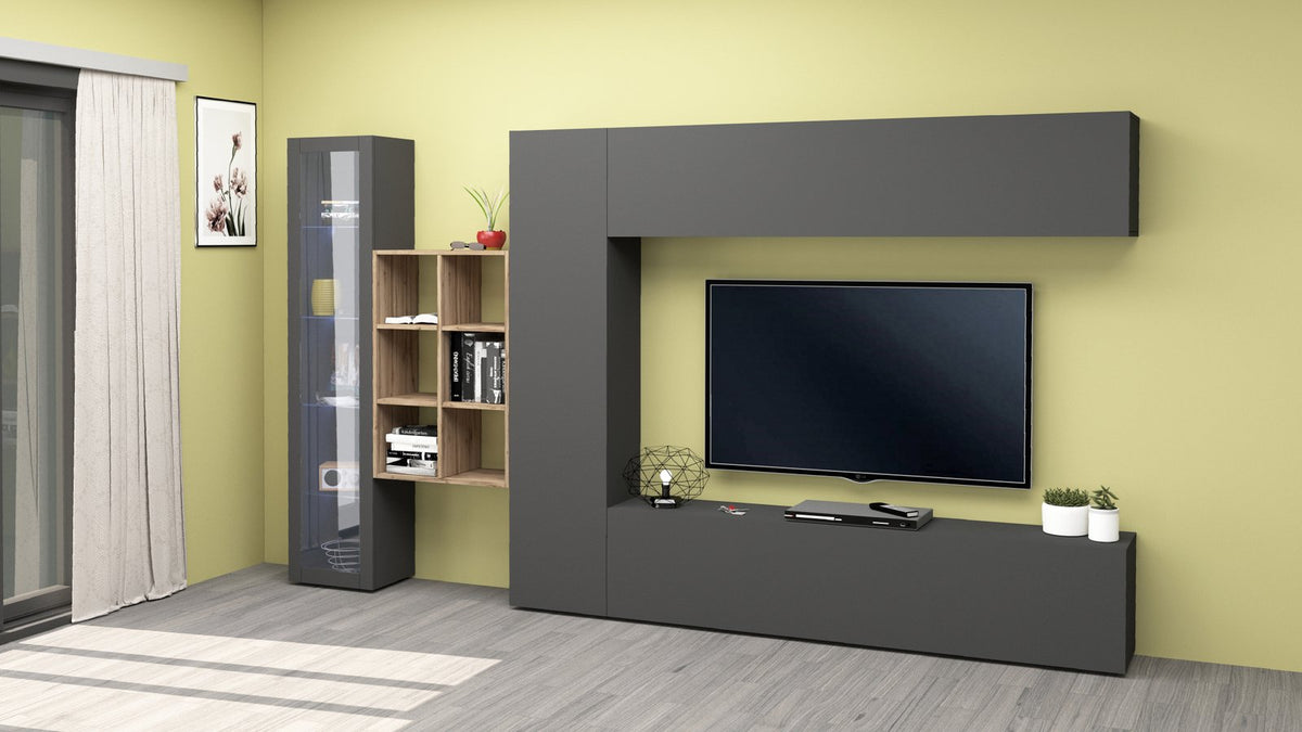 Libreria ECHO rovere accostata a vetrinetta e mobile TV grigio in soggiorno giallo