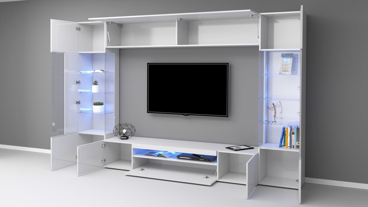 Parete attrezzata QUANTUM bianco vista frontale con ante a vasistas aperte e vetrine #colore_Bianco Lucido