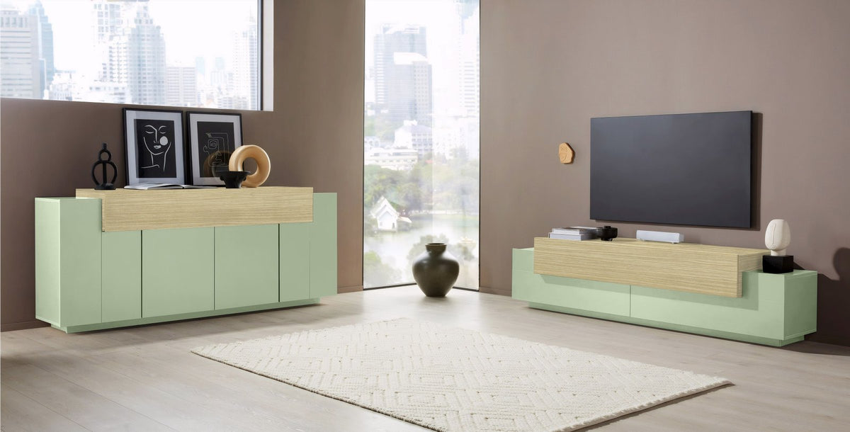 Porta TV CELESTIA verde salvia con ribalta in legno chiaro accanto a credenza, in soggiorno tortora #colore_Verde