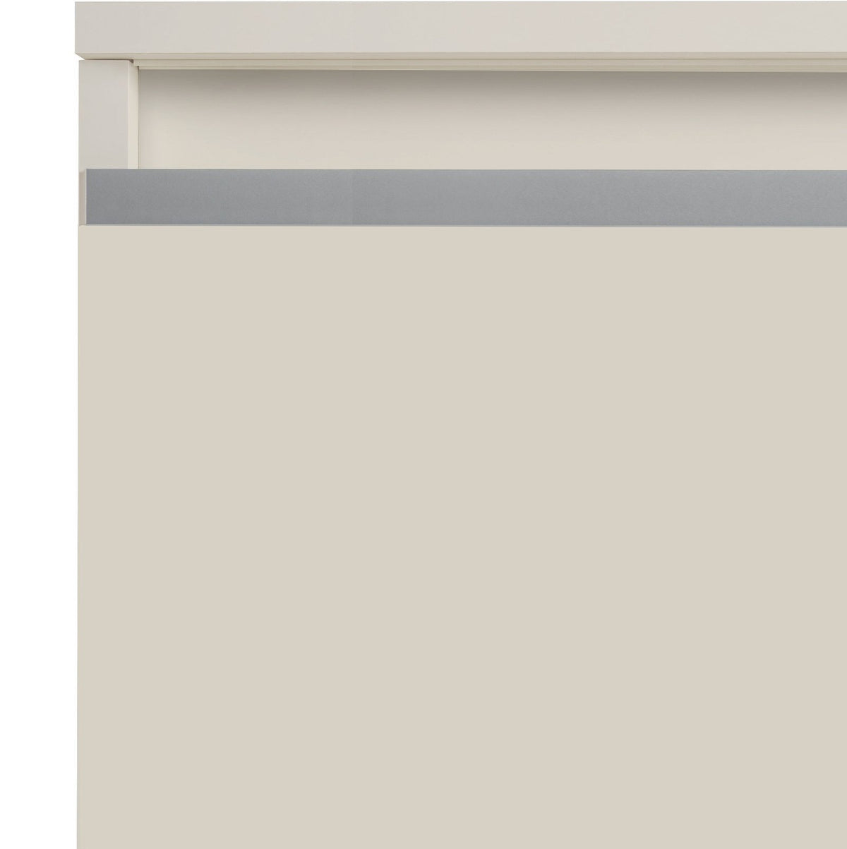 Dettaglio SATURNO cashmere della parte alta di un'anta con presa a gola argentata #colore_Cashmere