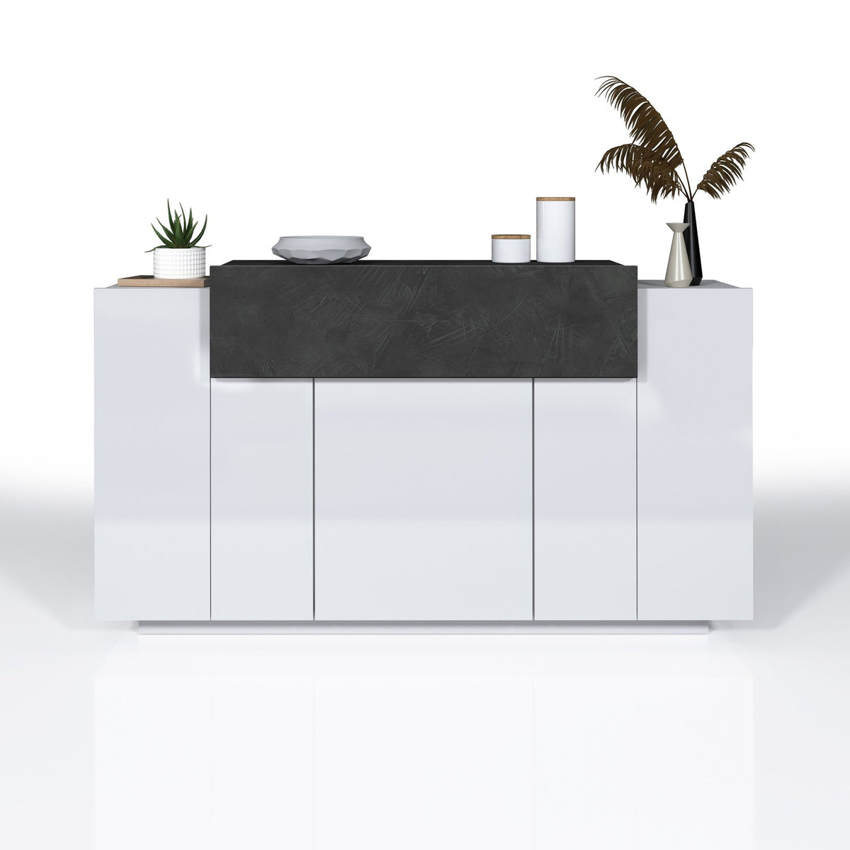 Credenza bianco opaco a quattro ante chiuse con piano marmorizzato, vista frontale