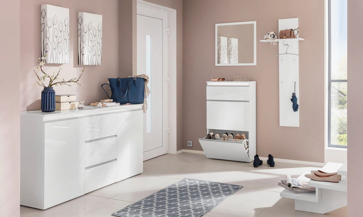 Scarpiera SATURNO bianco lucido in camera rosa, accanto a credenza e specchio #colore_Bianco Lucido