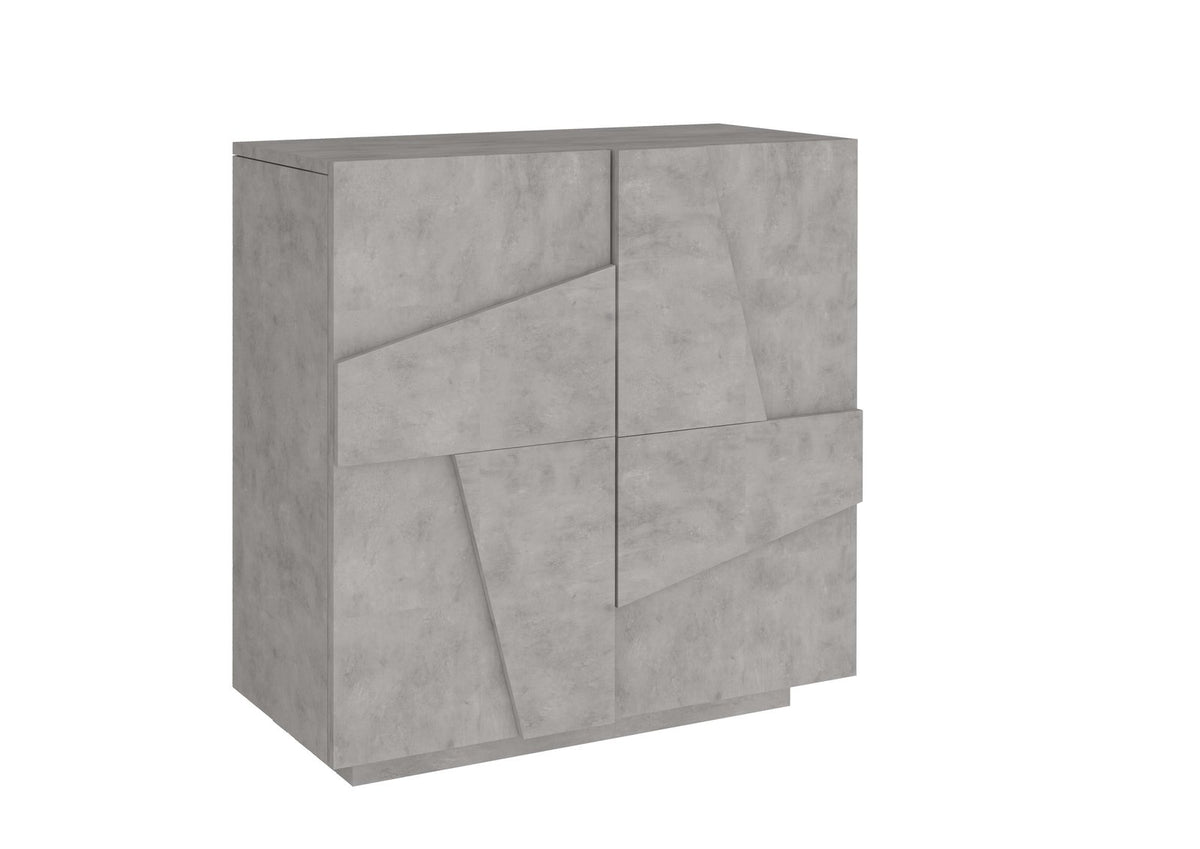 Mobile PULSE cemento grigio su fondo bianco, ante con pannelli inclinati, vista tre quarti #colore_Cemento