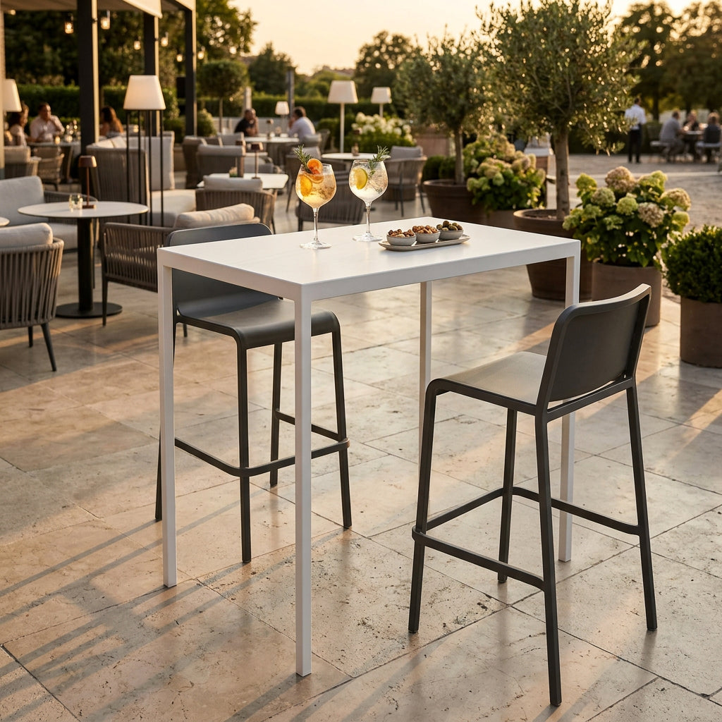 tavolo_alto_da_bar_per_esterno_60x80_cm_bianco_in_alluminio__zelalia