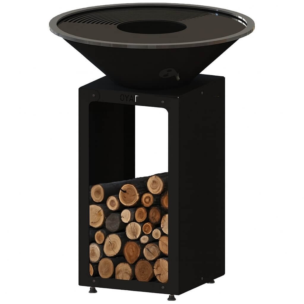 Barbecue a braciere BBO 68 nero con cono di cottura, vista tre quarti su sfondo bianco #colore_Nero
