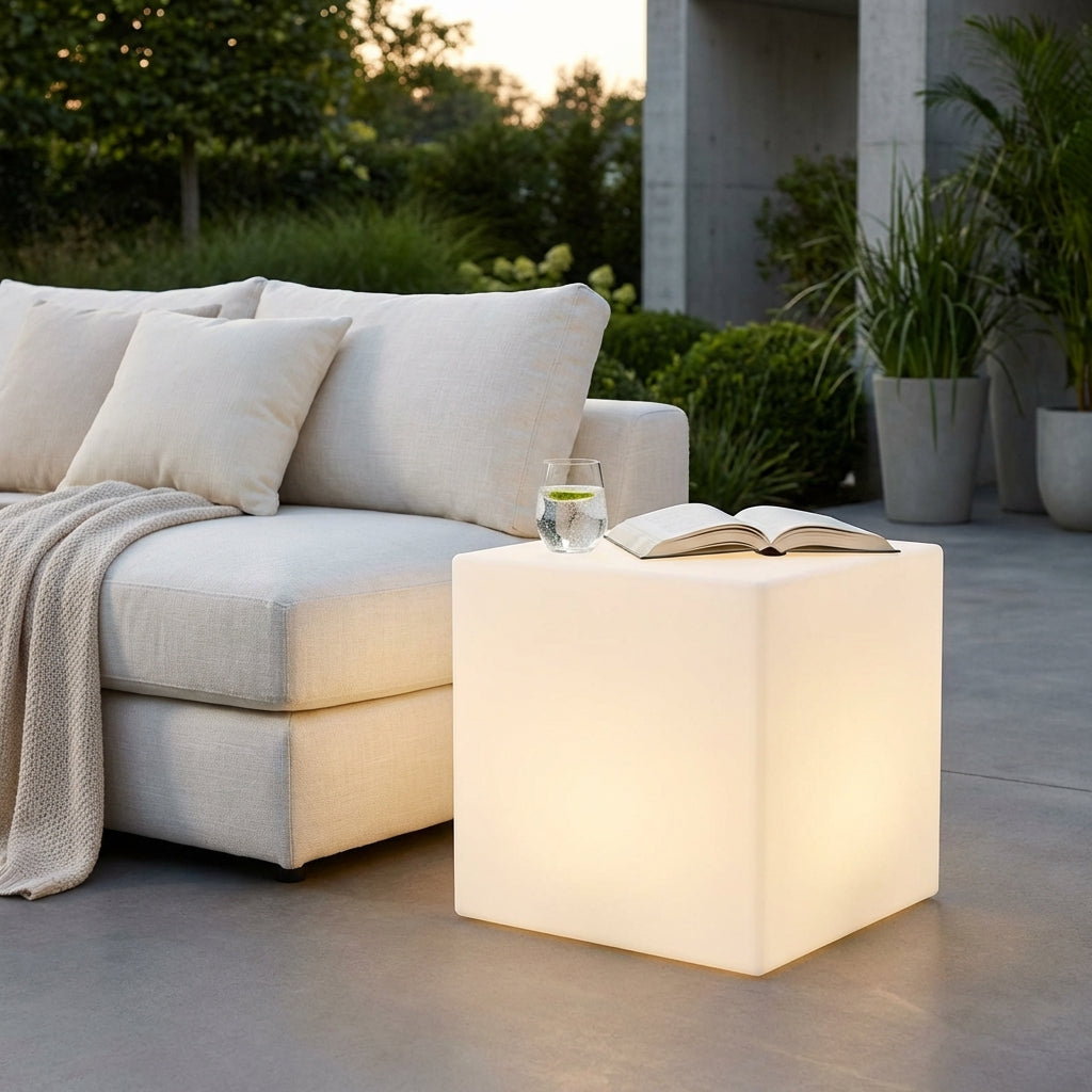 cubo_luminoso_rgb_con_pannello_solare_cm_40x40x40__darin