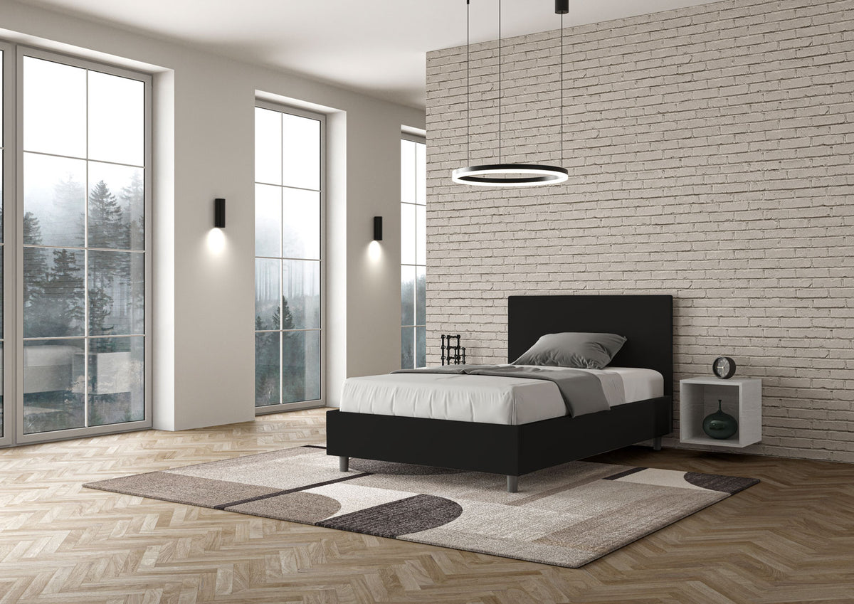 #colore_nero
