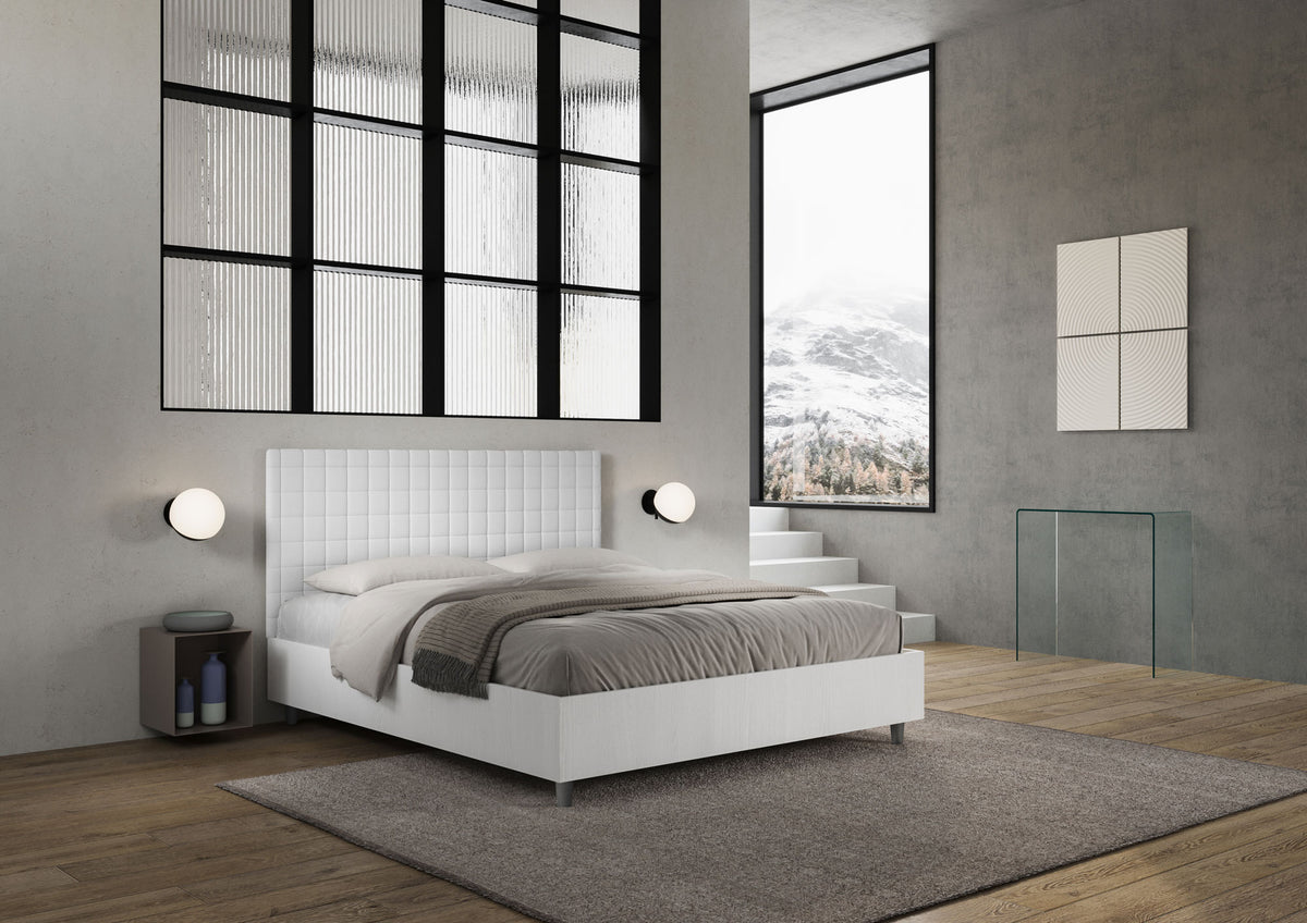 #colore_Bianco