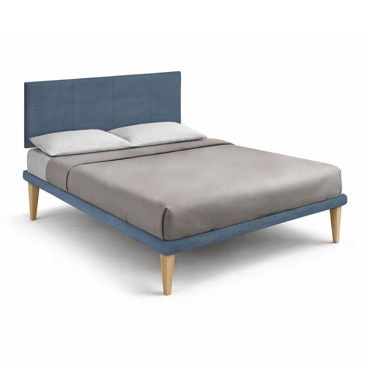 Letto matrimoniale SQUARE blu con testiera a quadri e gambe in legno, vista tre quarti #colore_Blu
