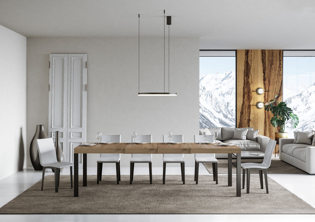 Tavolo EVERYDAY PREMIUM quercia natura allungato frontale con sette sedie bianche in soggiorno #colore_Quercia Natura