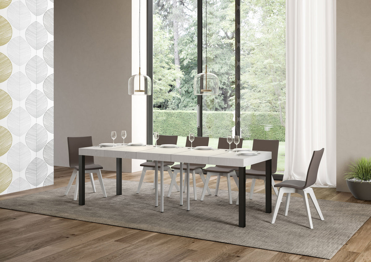 Tavolo EVERYDAY PREMIUM bianco frassino allungato con sei sedie grigie in sala da pranzo #colore_Bianco Frassino