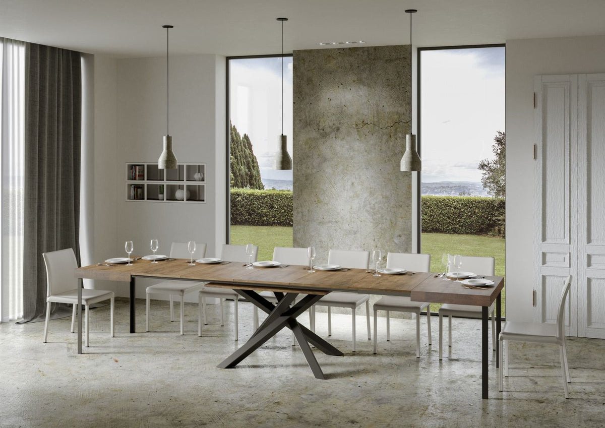 Tavolo VOLANTIS noce completamente aperto con piano in legno chiaro per otto persone #colore_Noce